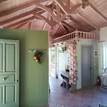 Muses Appartamento Finikounta