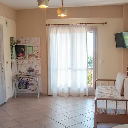 Muses Villas Apartment Finikounta