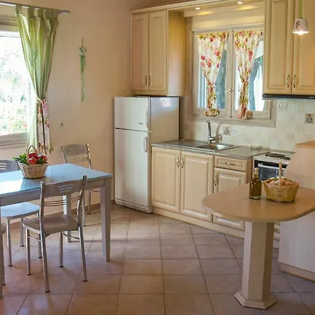 Muses Villas Finikounta